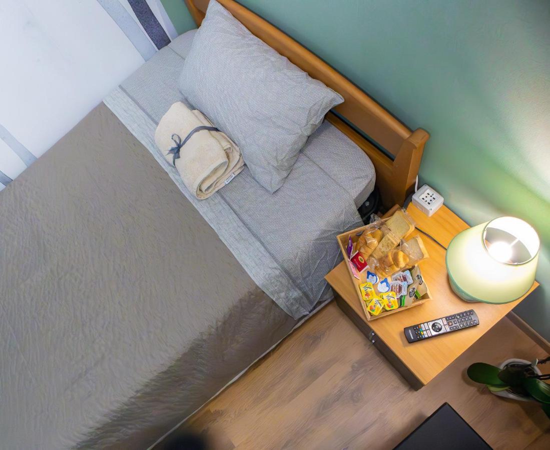 Don Pes Travel Rooms Sassari Luaran gambar
